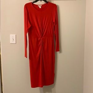 H&M midi red long sleeved dress never been worn